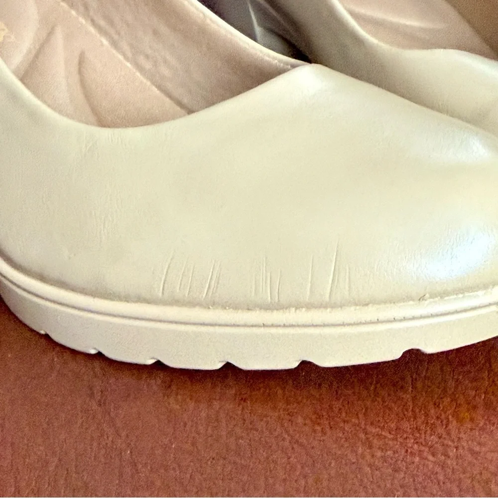 Elegant Cream Dream Pairs Mary Jane Heels Work Office Management Shoes